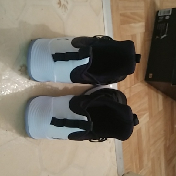 Jordan "ultra fly 2" low - Picture 5 of 7